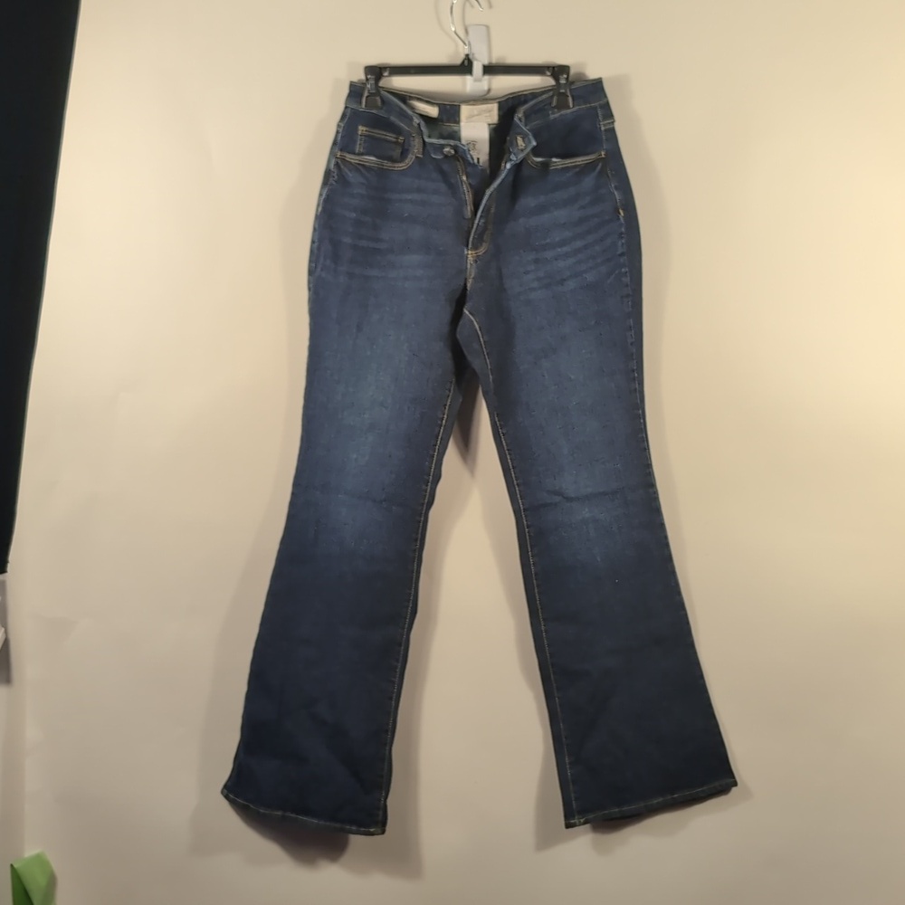 New With Tags Universal Thread High Rise Flare Jeans Blue Denim Size 12